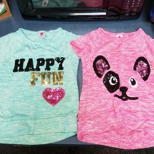 2 short sleeve shirts